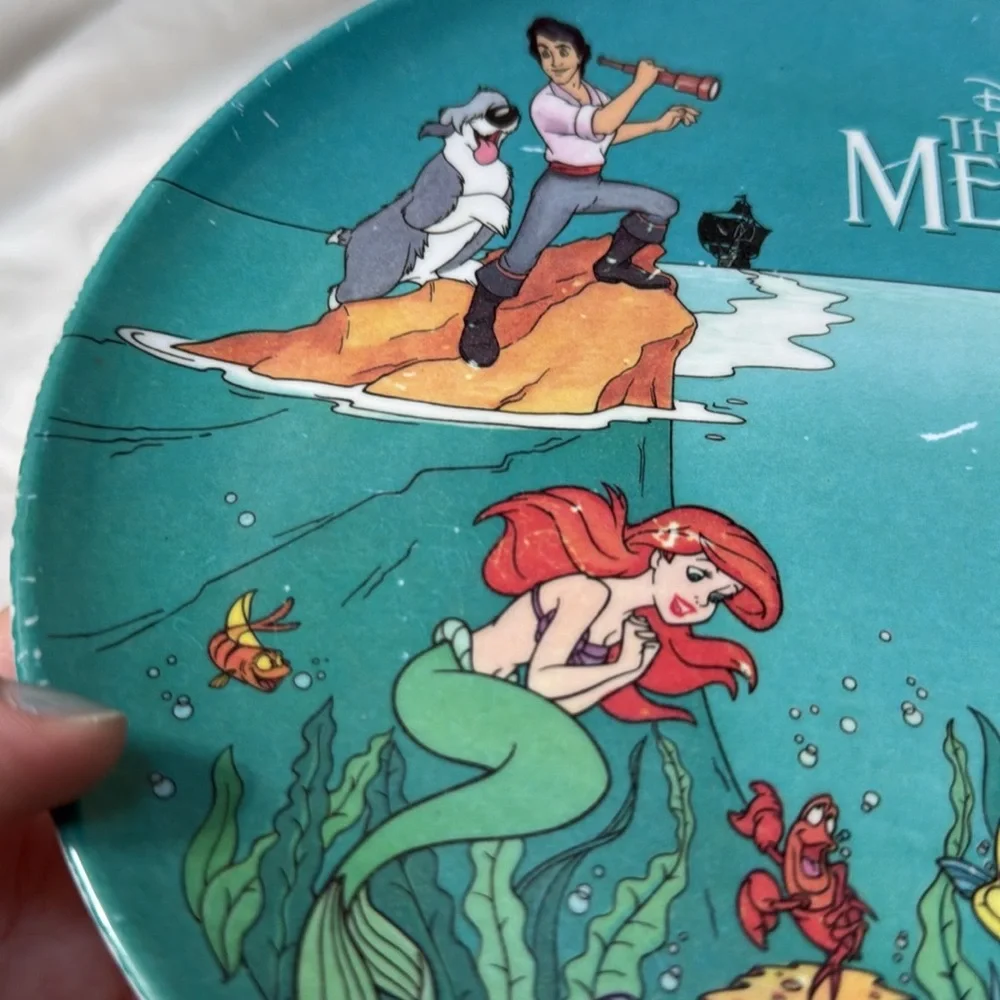 Zak Designs Inc Disney’s The Little Mermaid Plastic Plate. 8 inch
